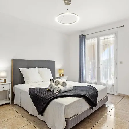 Villa 150m2, Piscine, Parking, Wifi, Clim Saint-Raphaël